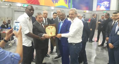 بالصور.. بعثة أوغندا تصل القاهرة للمشاركة في أمم إفريقيا